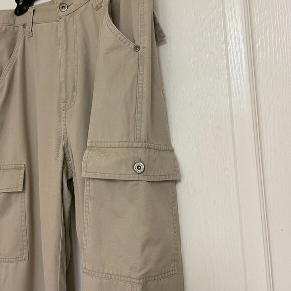 Vintage Cargo Pants, Bill Blass Size 12, khaki, 100 cotton - Picture 2 of 7